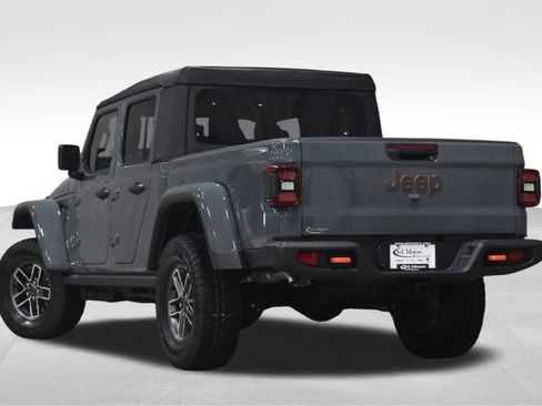 New 2026 Jeep Gladiator Mojave image 2