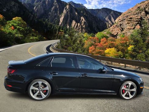 Used 2019 Audi S4 Prestige image 2