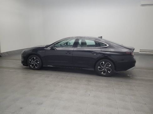 Used 2024 Hyundai Sonata SEL FWD image 3