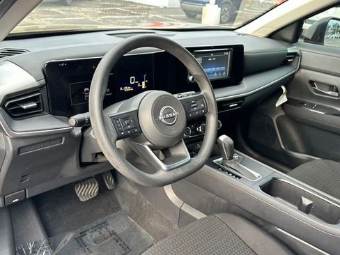 Used 2025 Nissan Kicks S AWD/4WD image 30