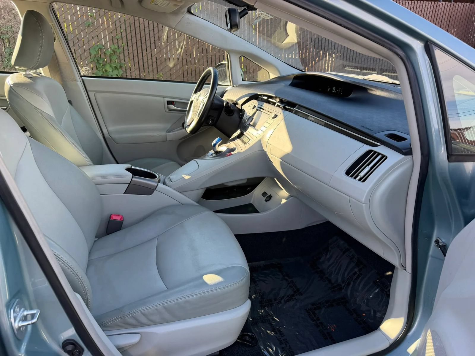 Used 2012 Toyota Prius Four FWD image 16