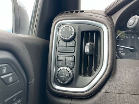 Used 2019 GMC Sierra 1500 SLT w/ SLT Premium Plus Package AWD/4WD image 20