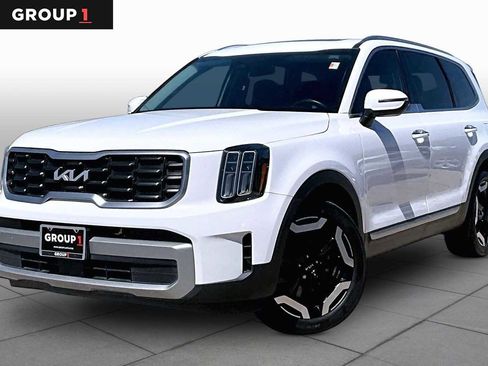 Used 2023 Kia Telluride S w/ S Sunroof Package AWD/4WD image 1