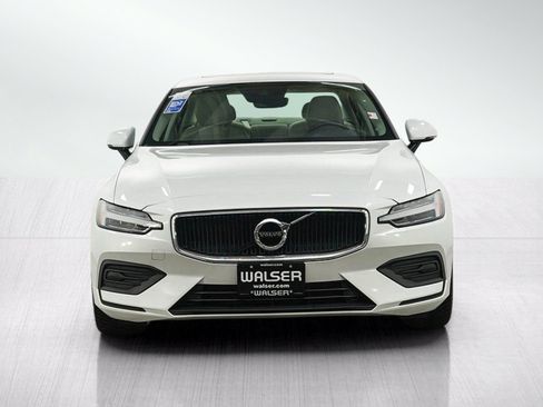 Used 2020 Volvo S60 T5 Momentum w/ Protection Package Premier FWD image 8