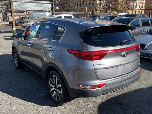 Used 2017 Kia Sportage EX image 7