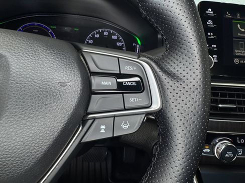 Used 2019 Honda Accord EX image 17