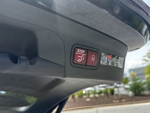 Certified 2025 Mercedes-Benz GLE 350 4MATIC image 22