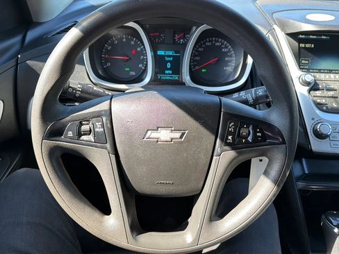 Used 2016 Chevrolet Equinox LS FWD image 10