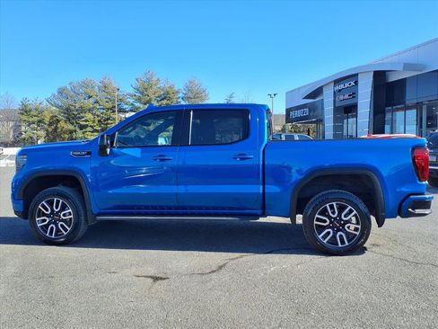 Certified 2023 GMC Sierra 1500 AT4 w/ AT4 Premium Package image 7