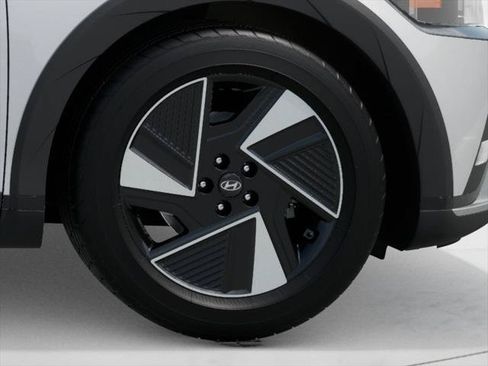 New 2026 Hyundai Ioniq 5 SE AWD/4WD image 8