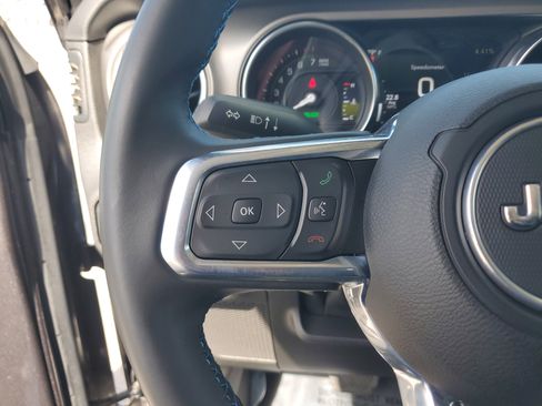 Used 2022 Jeep Wrangler Unlimited Rubicon 4xe w/ Safety Group image 22