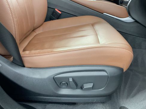 Used 2019 BMW X6 sDrive35i image 32