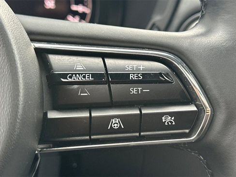 Certified 2025 MAZDA CX-70 Plug-In Hybrid w/ Premium Plus image 30