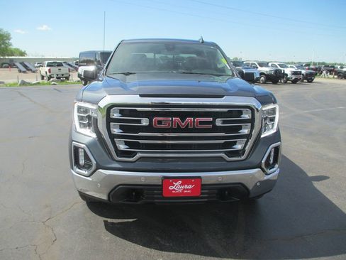 Used 2022 GMC Sierra 1500 SLT w/ SLT Premium Plus Package image 12