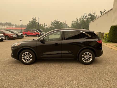 Certified 2022 Ford Escape SE AWD/4WD image 7