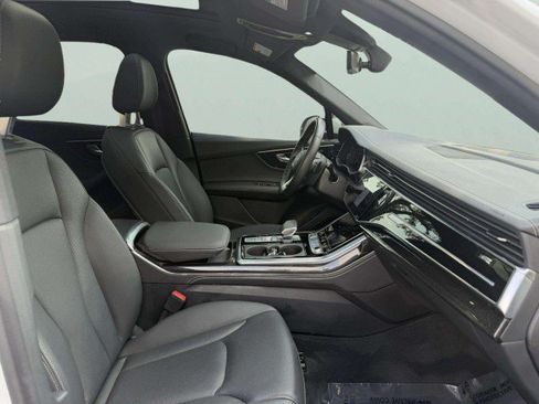 Certified 2025 Audi Q7 3.0T Premium Plus w/ Premium Plus Package AWD/4WD image 30
