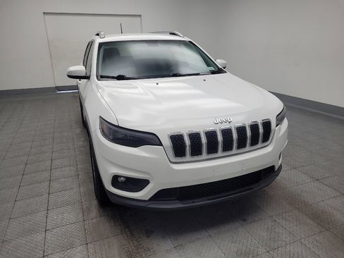 Used 2019 Jeep Cherokee Latitude w/ Popular Appearance Group AWD/4WD image 14