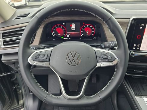 New 2026 Volkswagen Atlas SEL AWD/4WD image 16