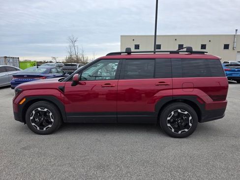 Certified 2025 Hyundai Santa Fe SEL image 8