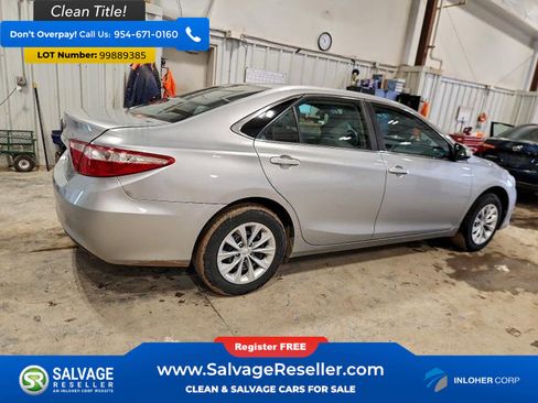 Used 2017 Toyota Camry image 4