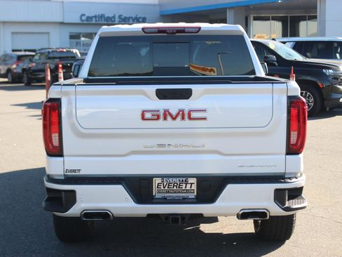 Used 2025 GMC Sierra 1500 Denali w/ Technology Package AWD/4WD image 6