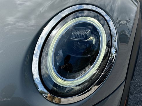 Certified 2023 MINI Cooper S image 30