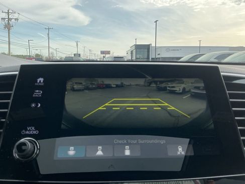 Used 2019 Honda Passport Touring image 17