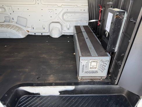 Used 2011 Ford E-250 and Econoline 250 w/ PWR Group image 12