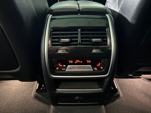 Used 2022 BMW X5 M w/ Executive Package image 35