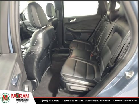 Used 2025 Ford Escape Platinum AWD/4WD image 7