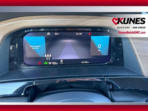 Used 2024 Volkswagen Atlas SE image 17