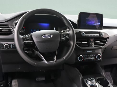 Used 2024 Ford Escape Active AWD/4WD image 9