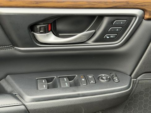 Used 2021 Honda CR-V Touring image 13
