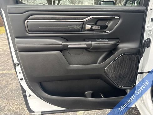 Used 2022 RAM 1500 Limited w/ Body-Colour Bumper Group image 22