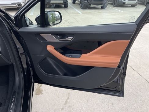 New 2024 Jaguar I-PACE R-Dynamic HSE image 21