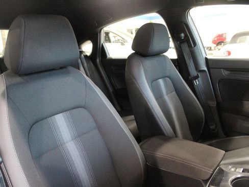 Used 2023 Honda Civic Sport image 92