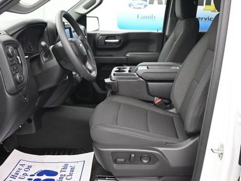 New 2026 Chevrolet Silverado 1500 Custom w/ LPO, Dark Essentials Package AWD/4WD image 11