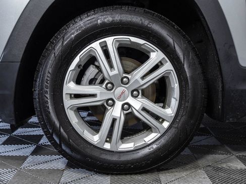 Used 2024 GMC Terrain SLE AWD/4WD image 45