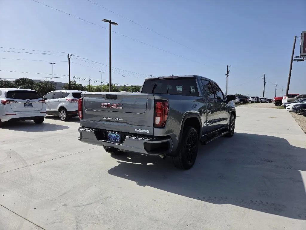 Used 2020 GMC Sierra 1500 Elevation w/ Elevation Value Package RWD image 5
