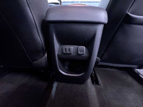 Used 2016 Chevrolet Colorado Z71 image 37