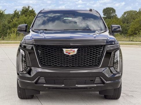New 2026 Cadillac Escalade Sport w/ Touring Package AWD/4WD image 7