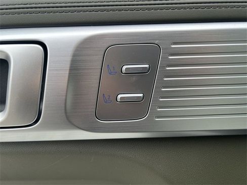 Used 2025 Hyundai Santa Fe Calligraphy image 37