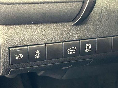 Used 2024 Toyota Camry LE FWD image 17