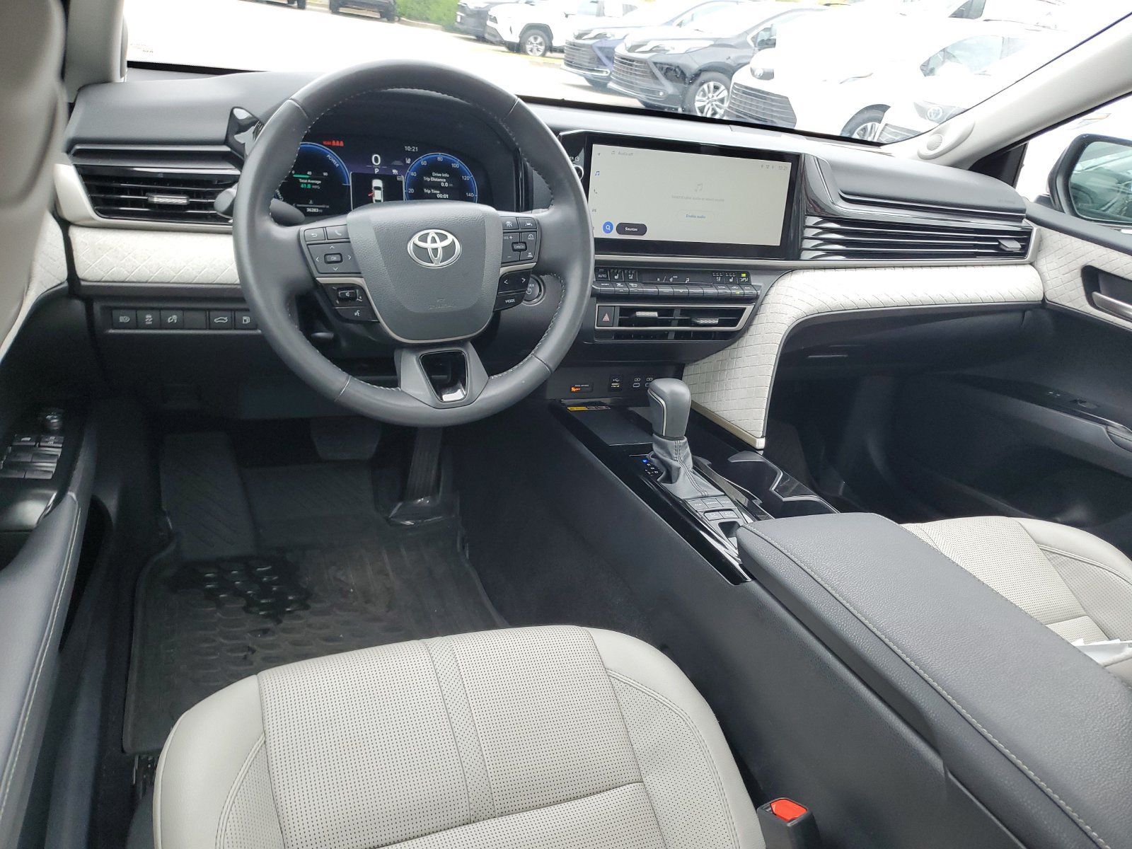 Certified 2025 Toyota Camry XLE w/ Premium Package AWD/4WD image 10