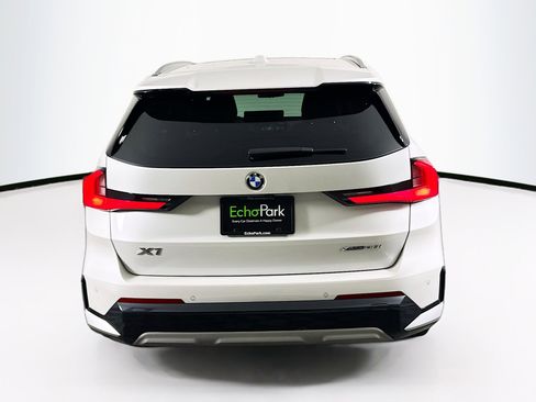 Used 2025 BMW X1 xDrive28i image 7