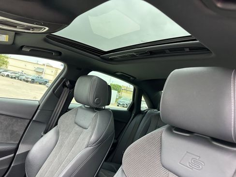 Used 2020 Audi A4 2.0T Premium Plus w/ Premium Plus Package image 9