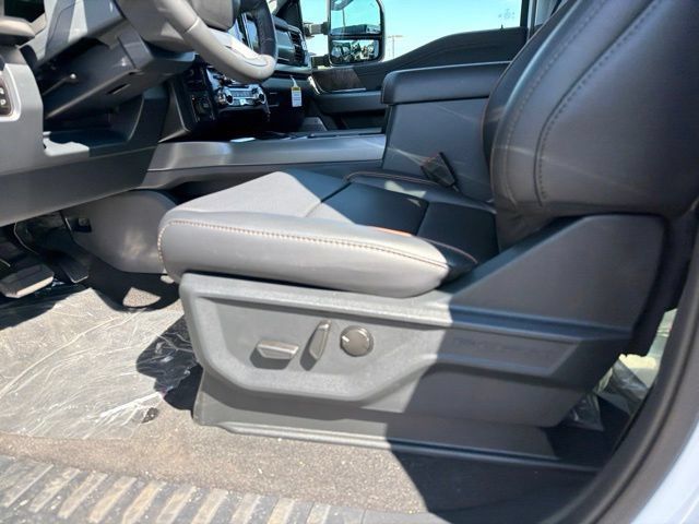 New 2026 Ford F350 Lariat w/ Lariat Ultimate Package AWD/4WD image 16