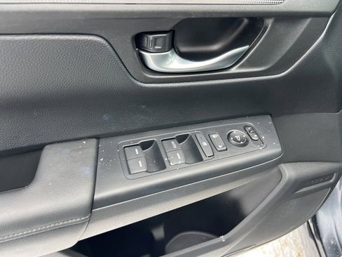 Used 2024 Honda CR-V LX image 21