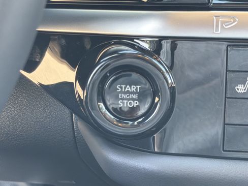 New 2026 Nissan Pathfinder SL FWD image 7