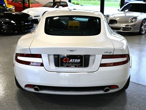 Used 2009 Aston Martin DB9 Coupe RWD image 5